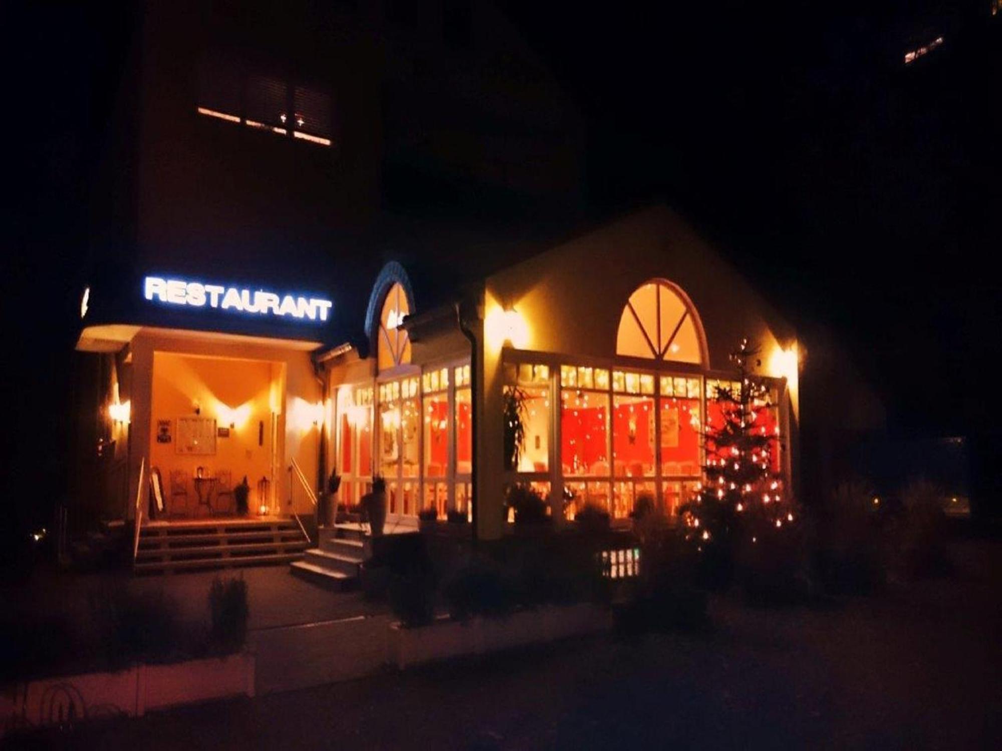 Hotel Goldbaechel Wachenheim an der Weinstraße Exterior foto