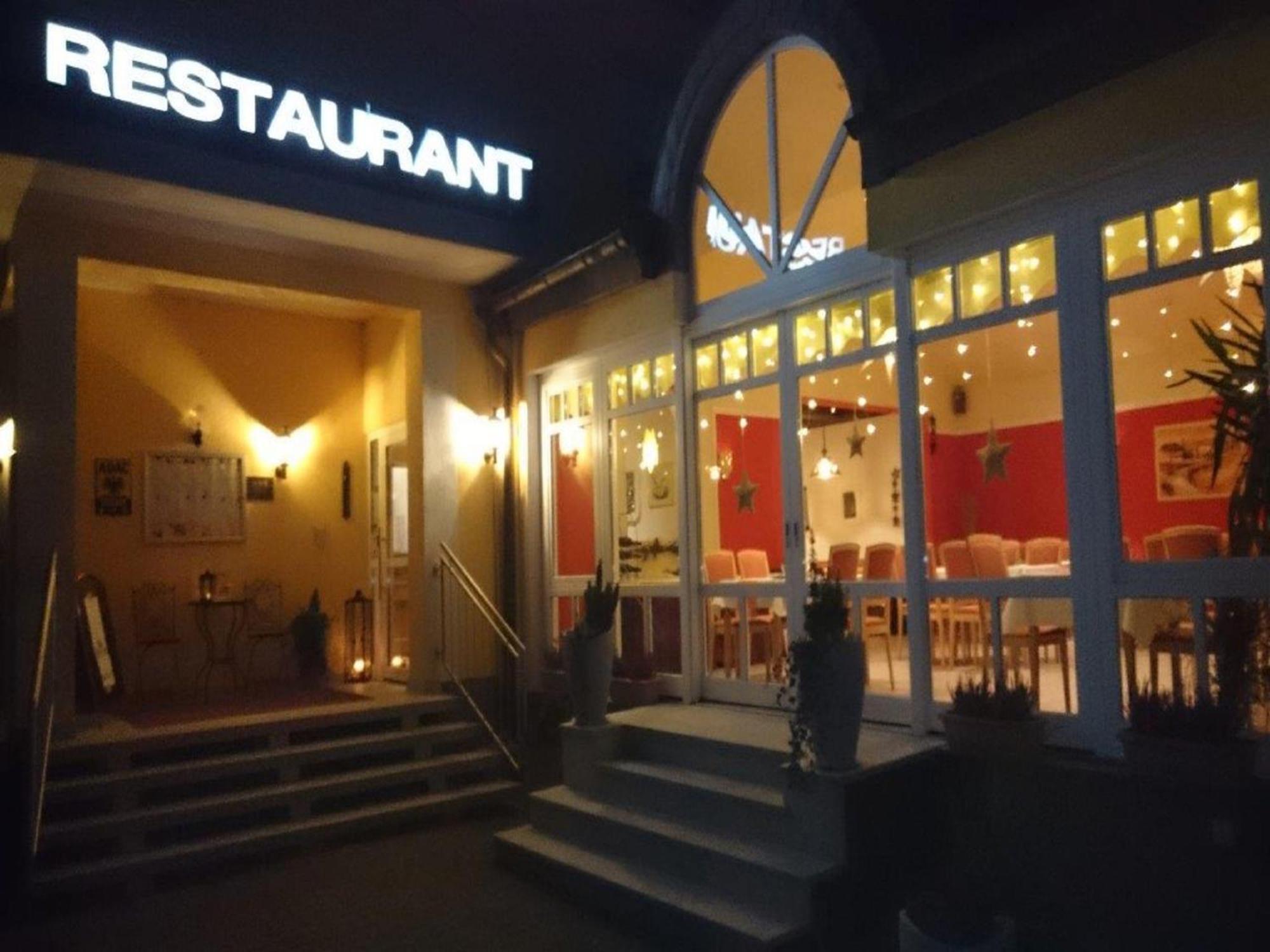 Hotel Goldbaechel Wachenheim an der Weinstraße Exterior foto